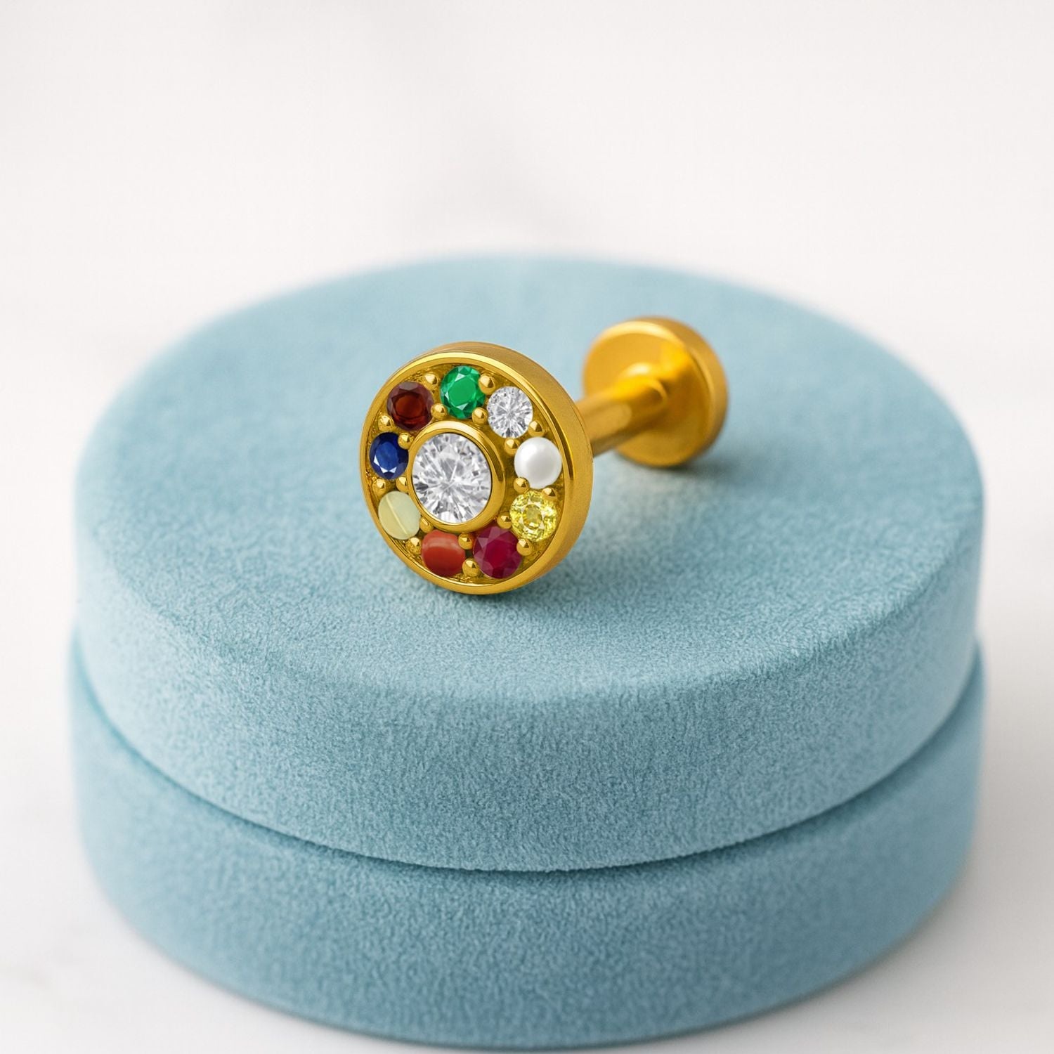 mooneye silver nose pin