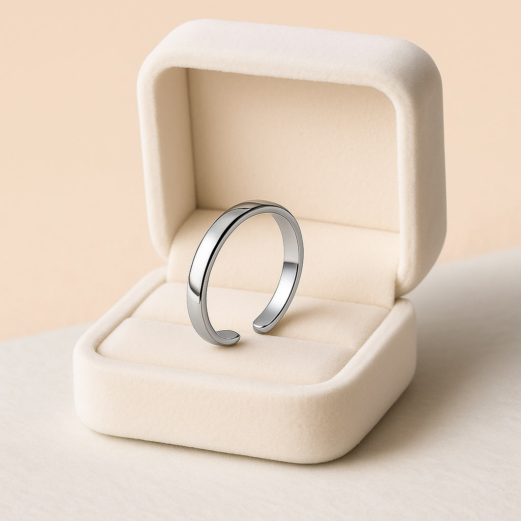 Adjustable Yellow Gold-Plated Plain Toe Ring - Sterling Silver