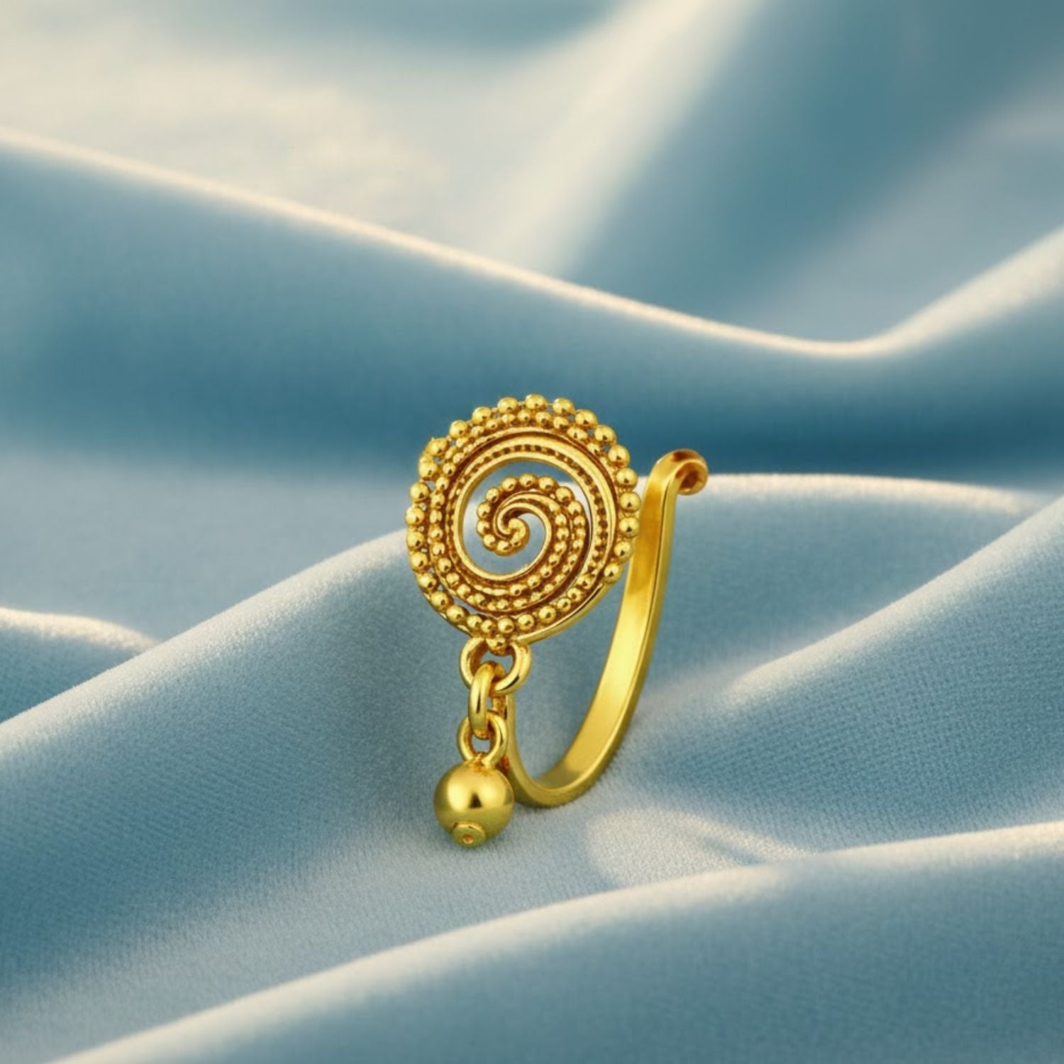 mooneye silver nose pin