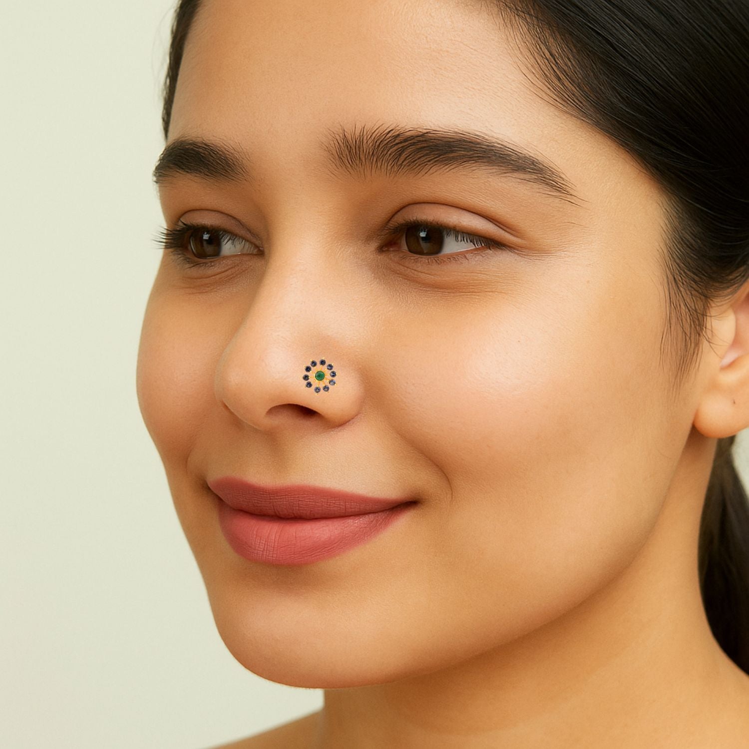 mooneye silver nose pin