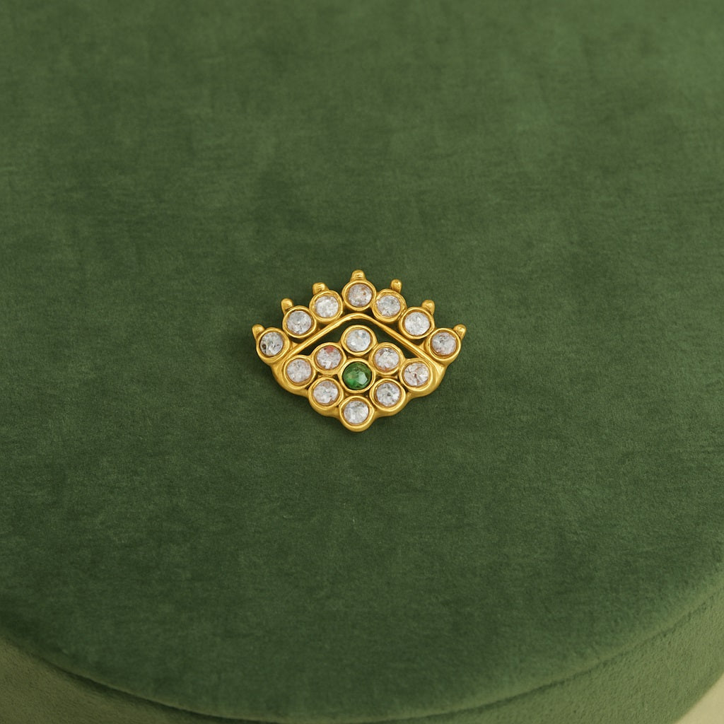 mooneye silver nose pin
