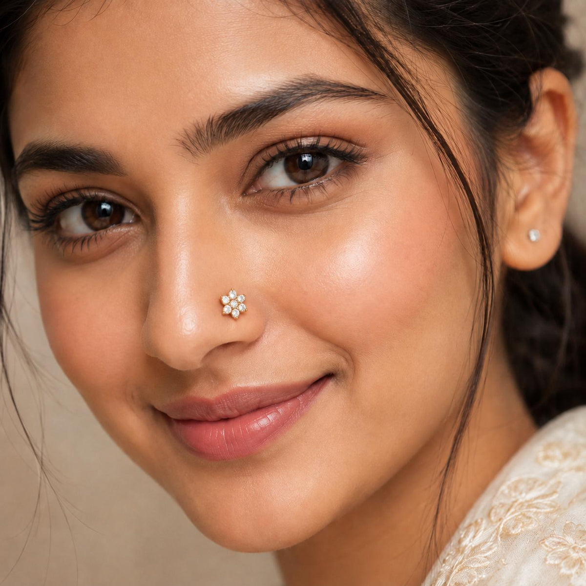 White CZ Round Six-Petal Floral Nose Pin – Sterling Silver Gold Plated