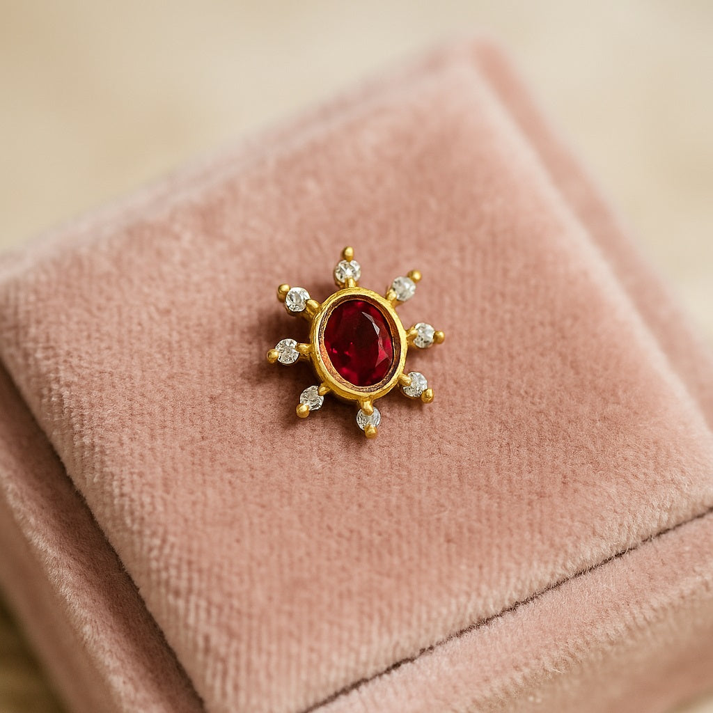 mooneye silver nose pin