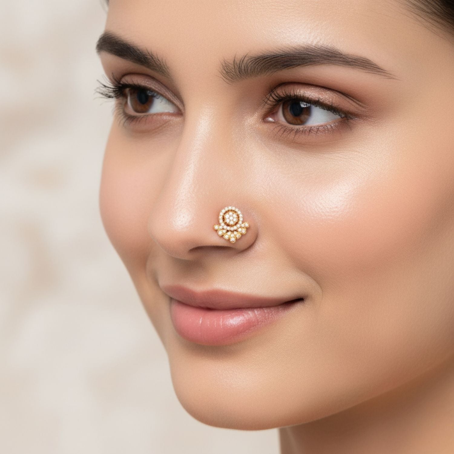 mooneye silver nose pin