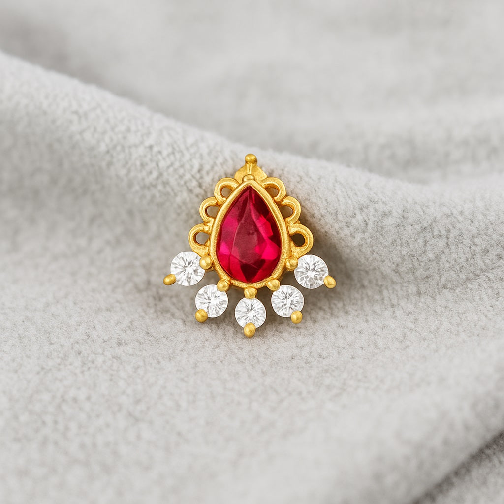 mooneye silver nose pin