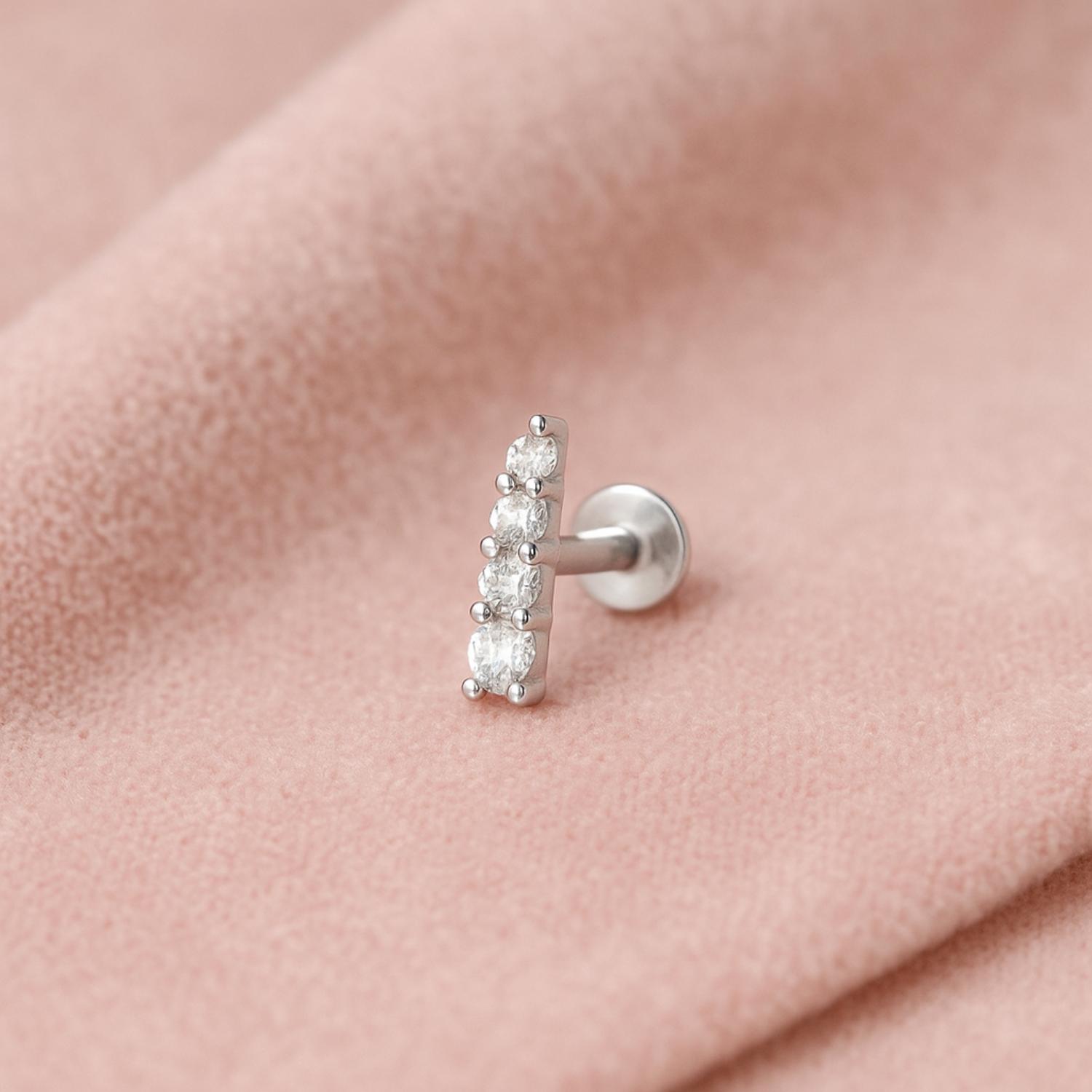 mooneye silver nose pin