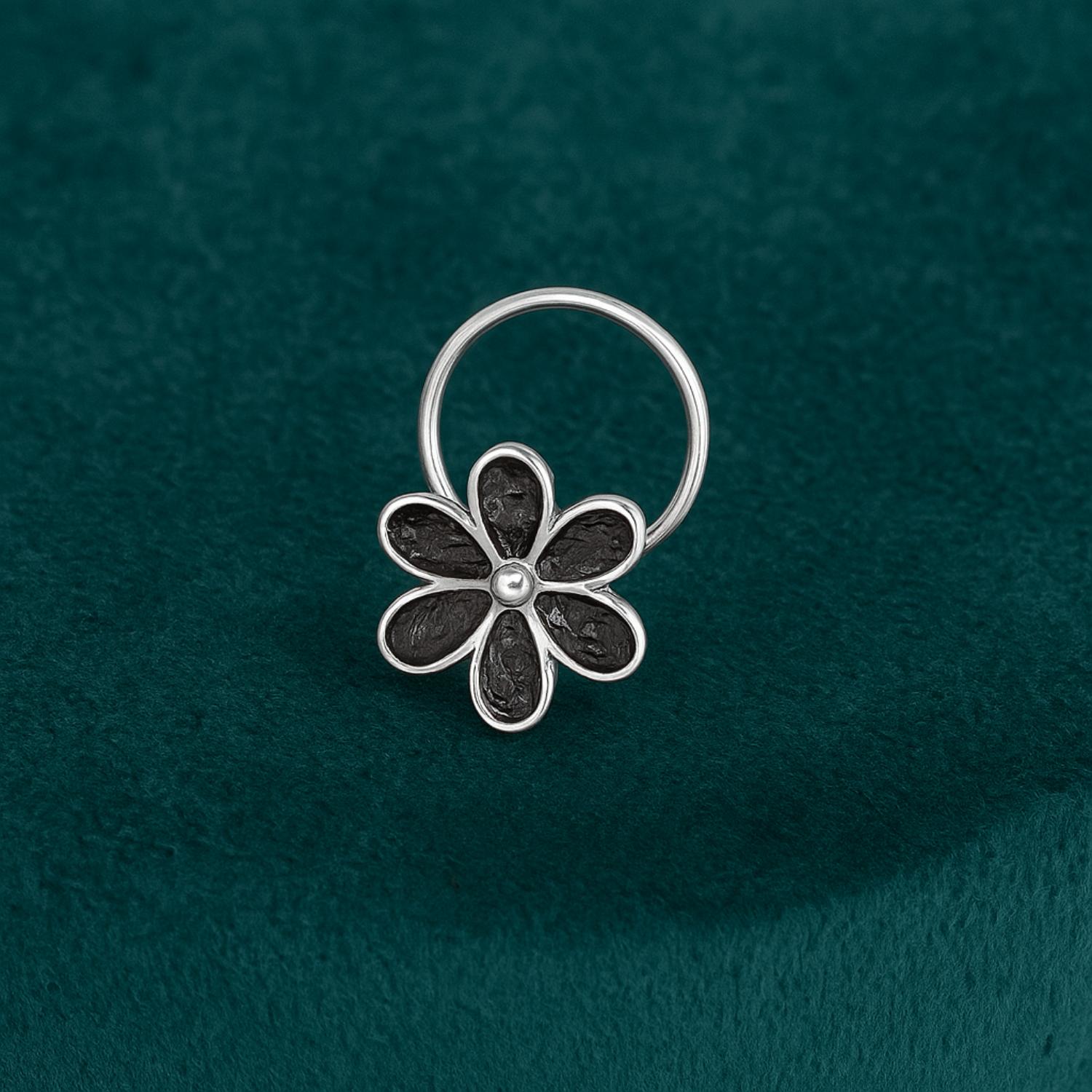 mooneye silver nose pin