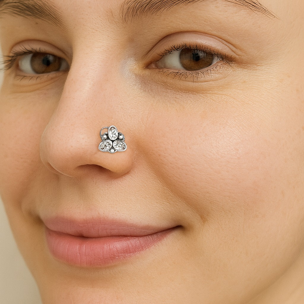 mooneye silver nose pin