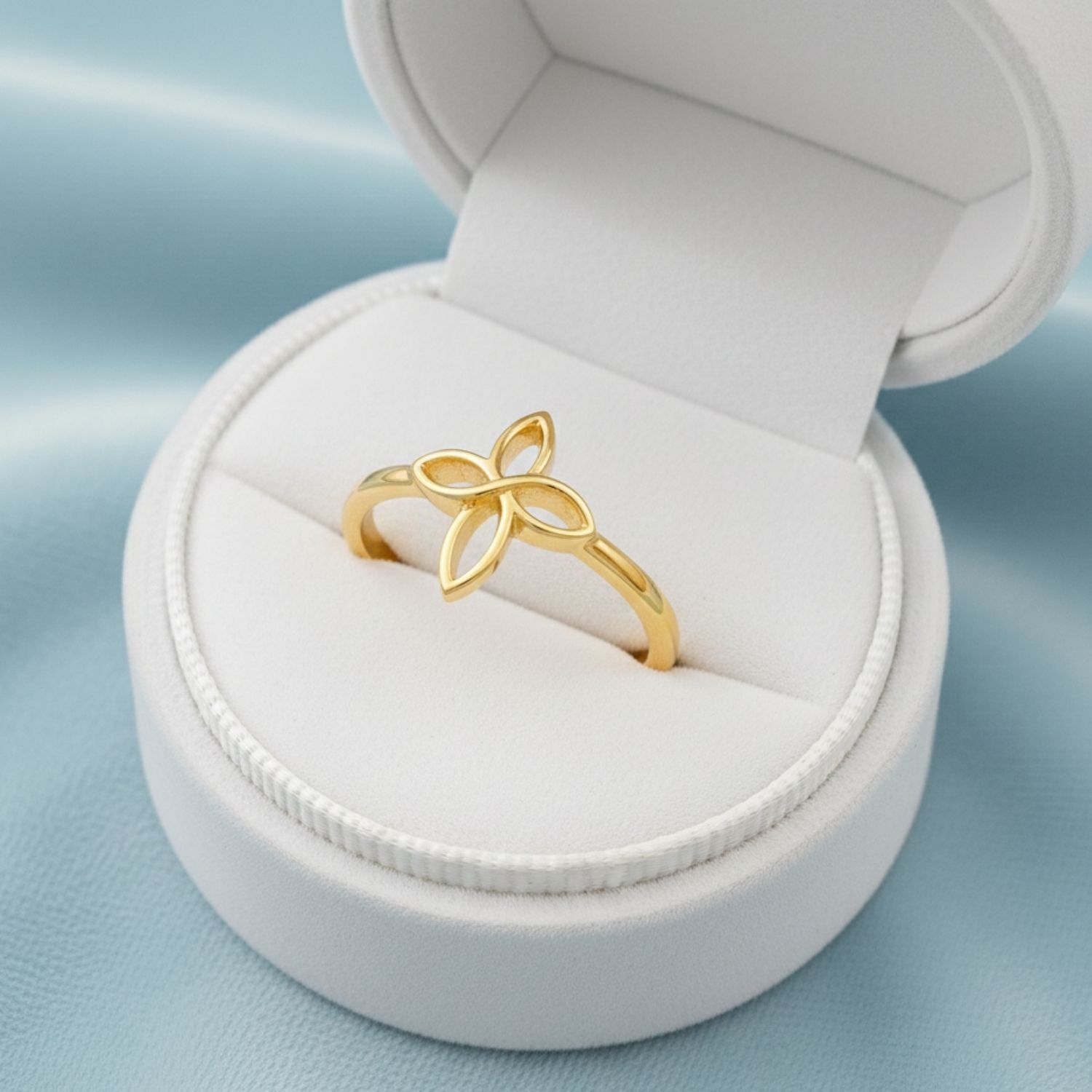 Celtic Trinity Knot Ring - Sterling Silver