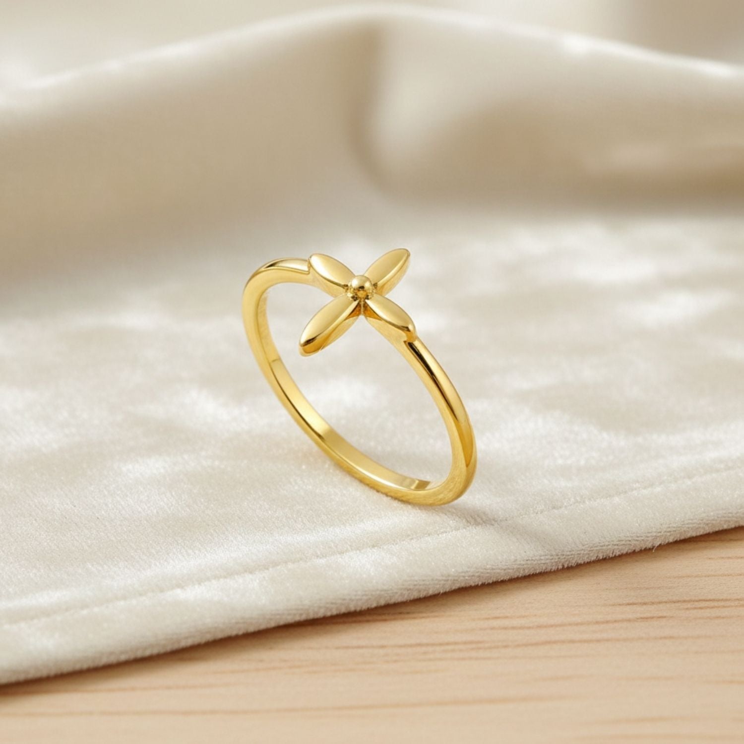 Four-Petal Floral Minimalist Ring - Sterling Silver