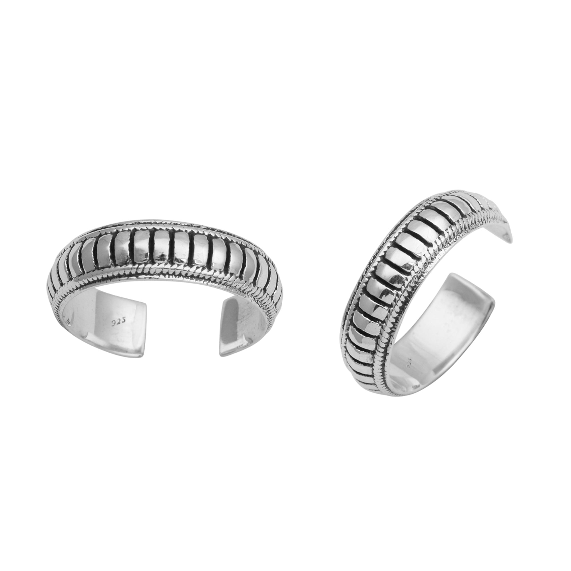 Oxidized Toe Ring Boho Tribal Design - Sterling Silver