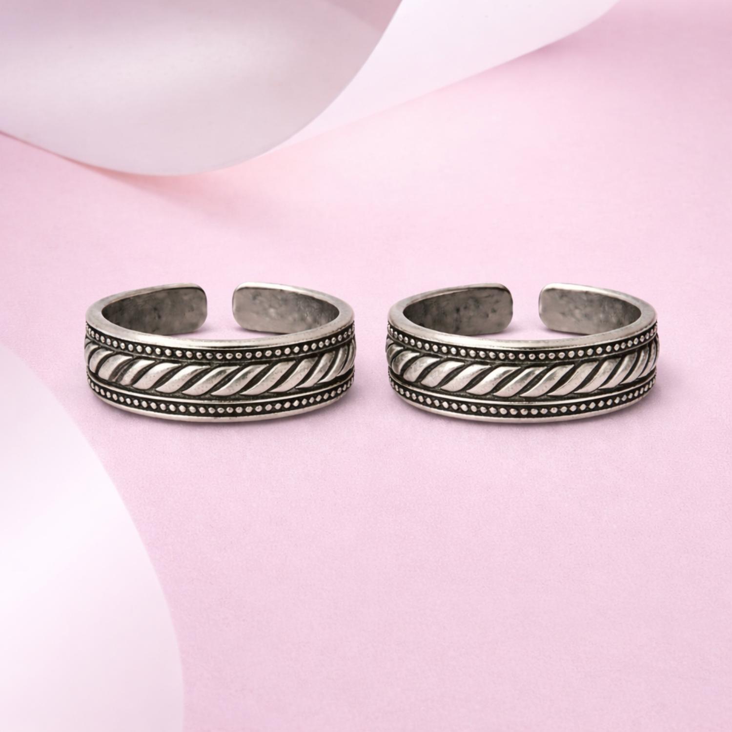 Twisted Rope Adjustable Toe Ring - Sterling Silver Oxidized