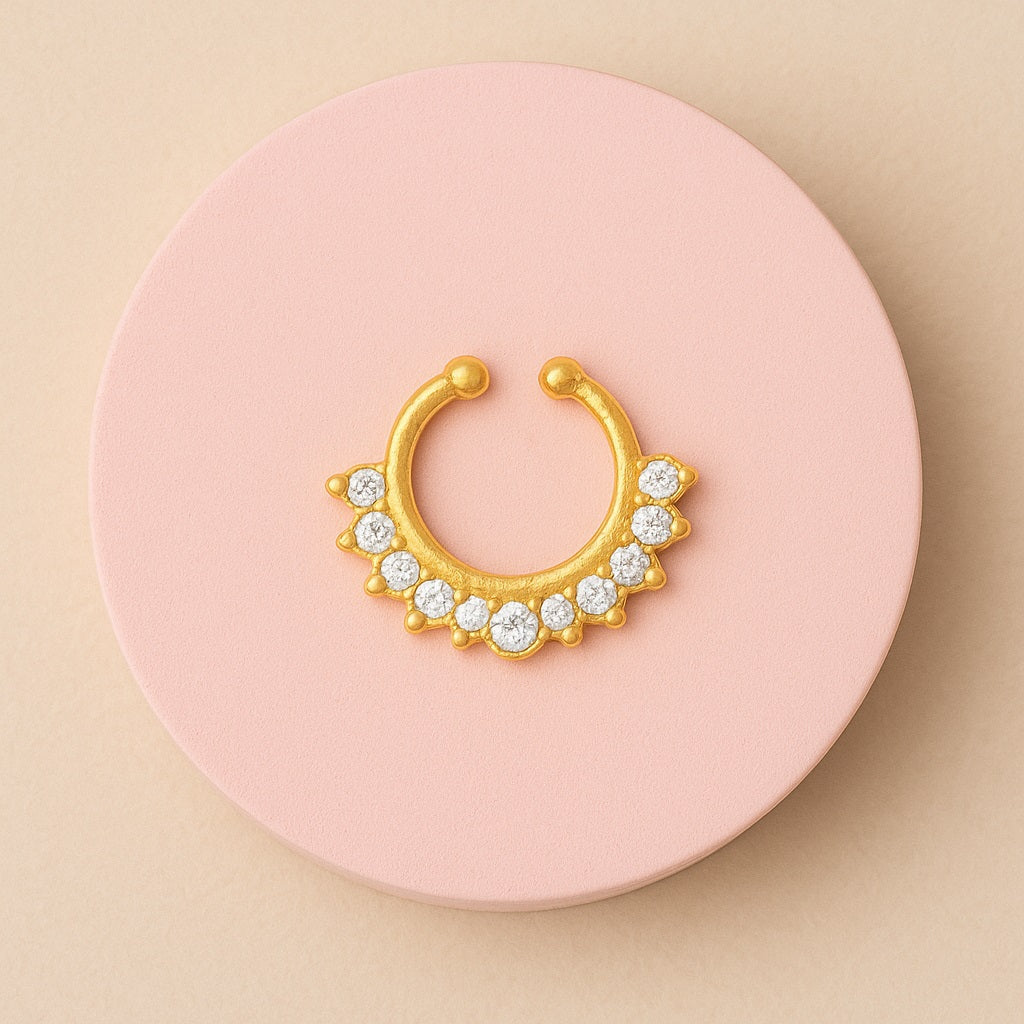 mooneye silver nose pin