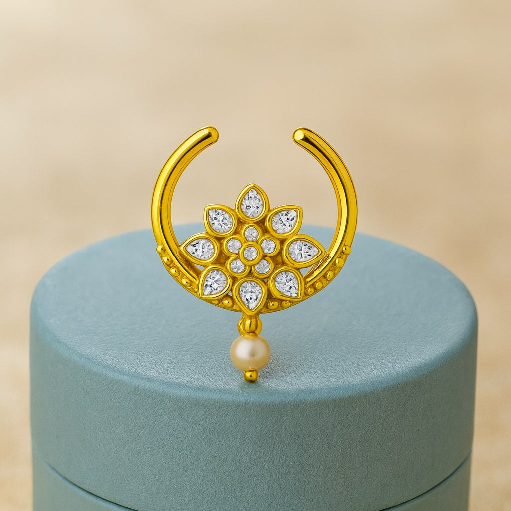 mooneye silver nose pin