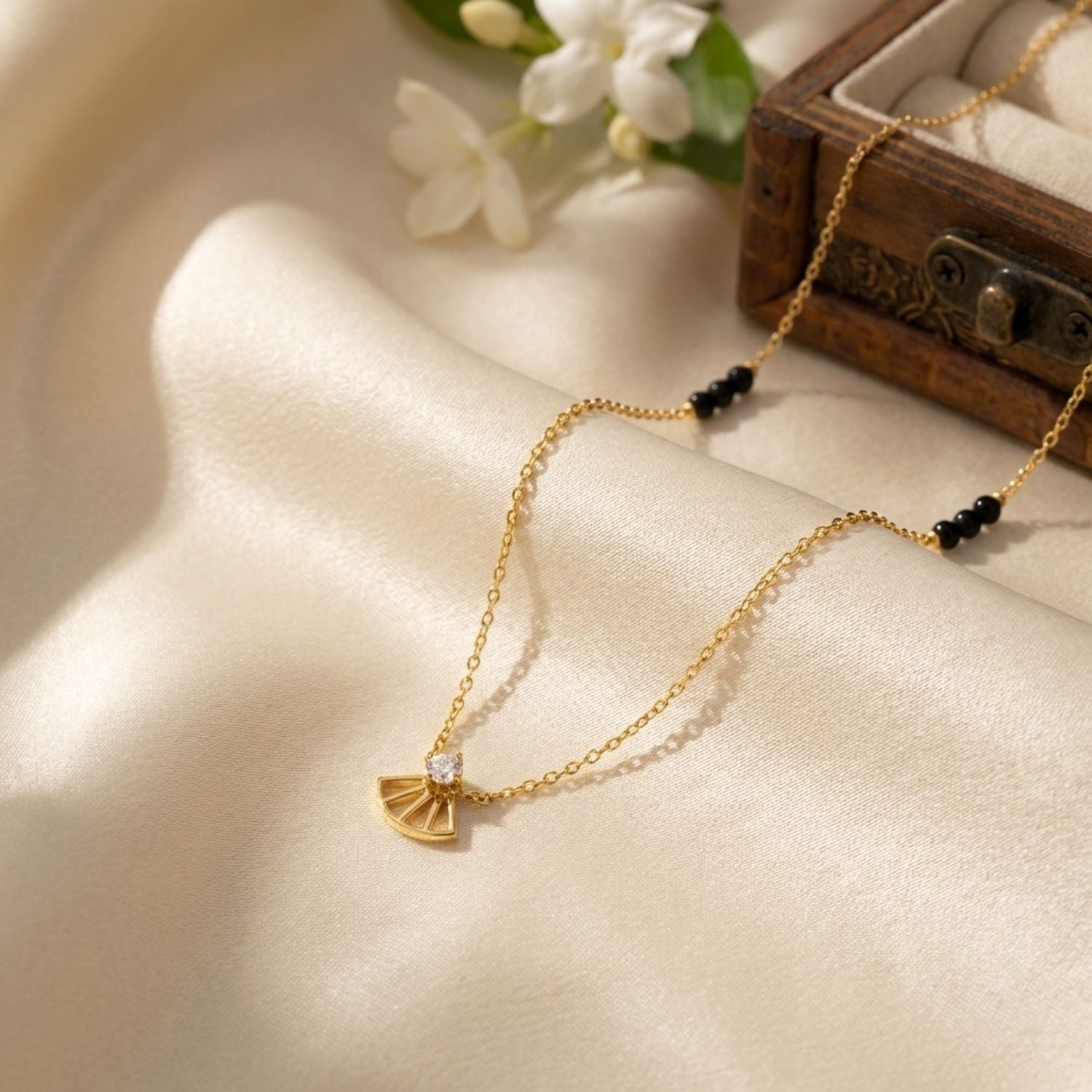 Geometric Fan Pendant Mangalsutra – Sterling Silver Gold Plated