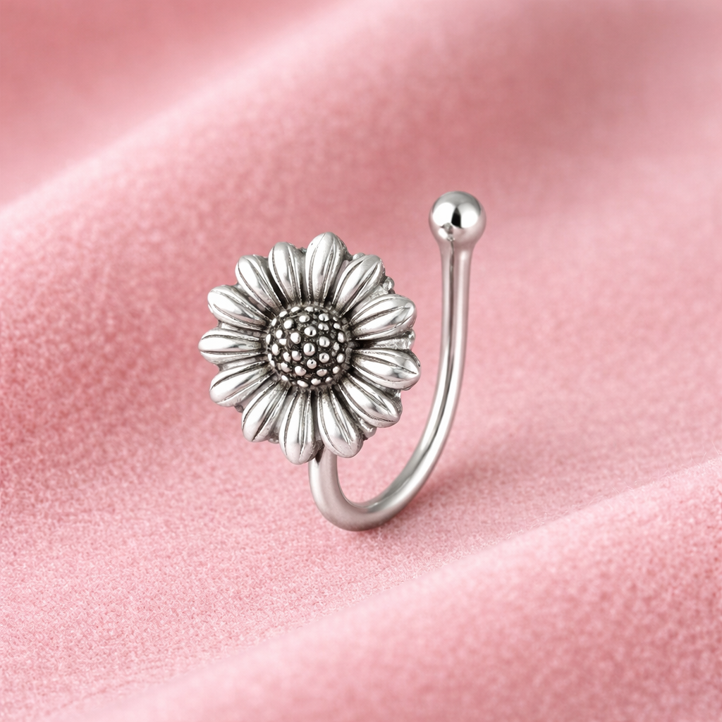 mooneye silver nose pin