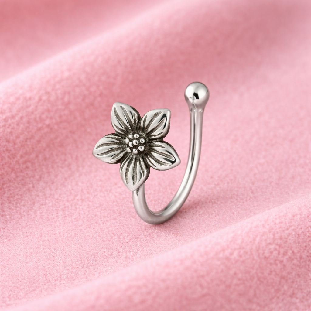 mooneye silver nose pin