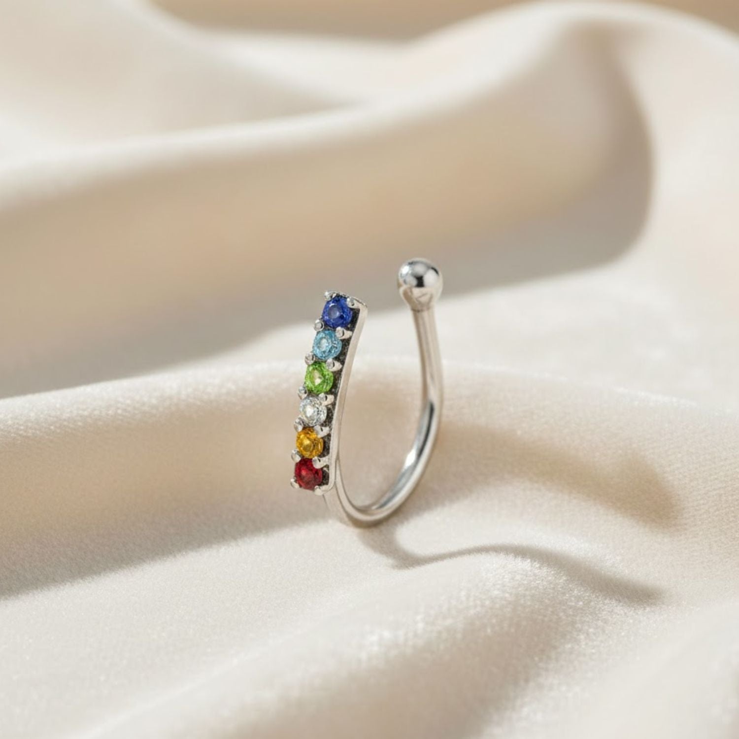 mooneye silver nose pin