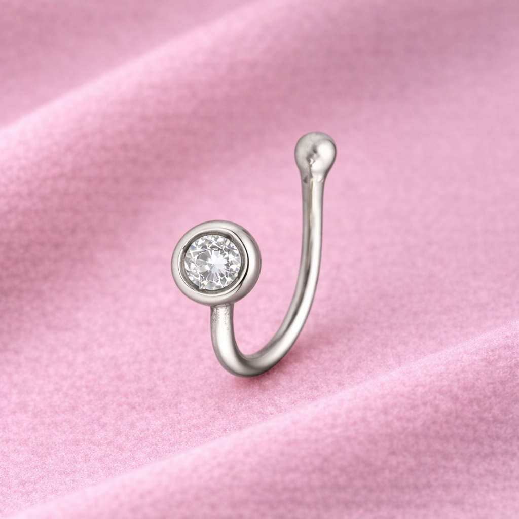 mooneye silver nose pin