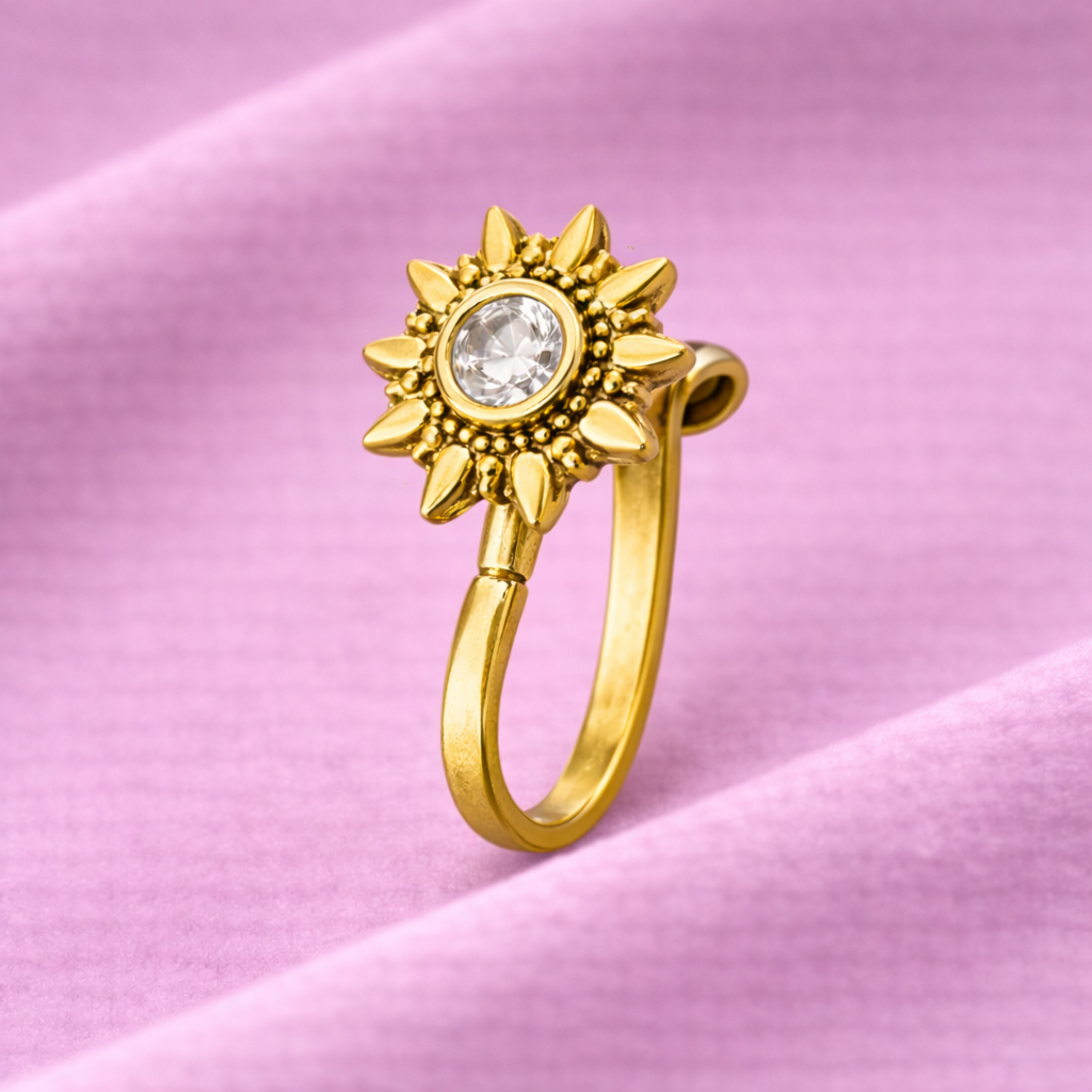 mooneye silver nose pin