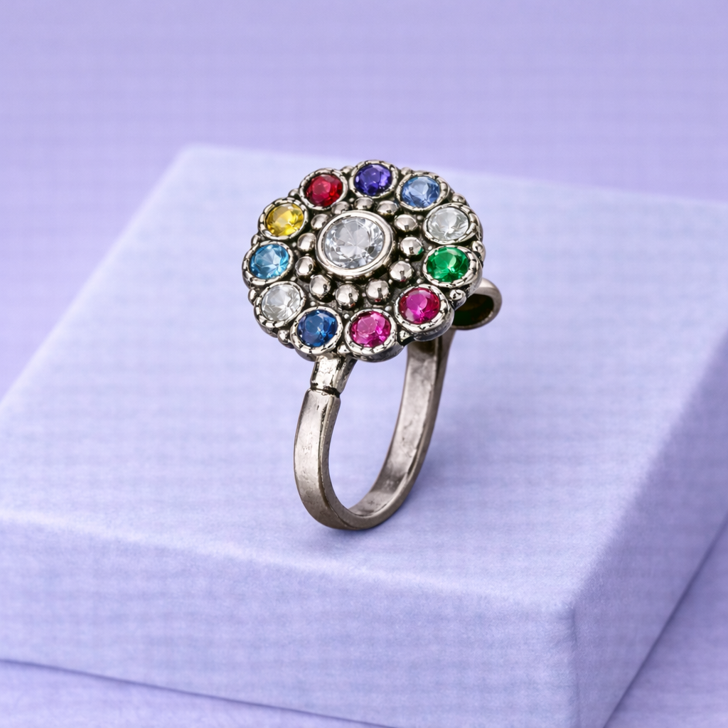 mooneye silver nose pin