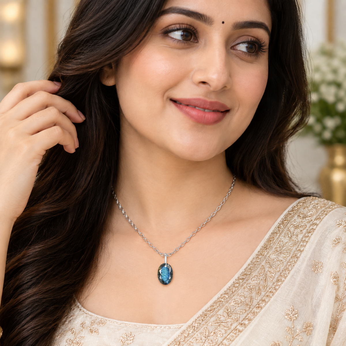 Oval Labradorite Solitaire Necklace - 925 sterling Silver