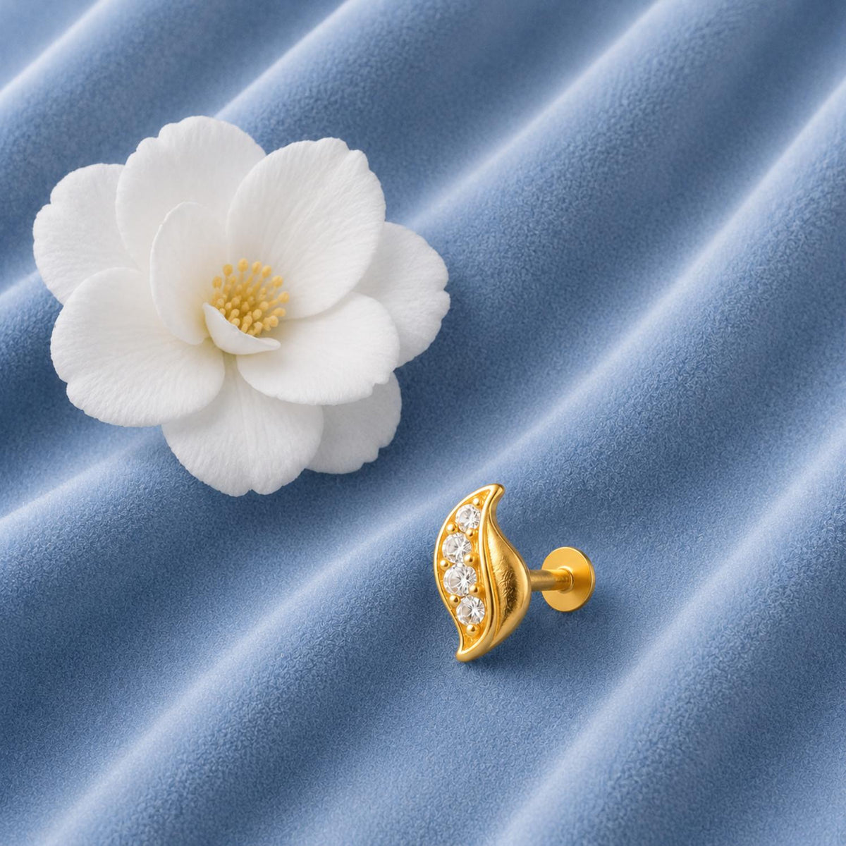 White CZ Line Curved Leaf Nose Pin – Sterling Silver Gold Plated