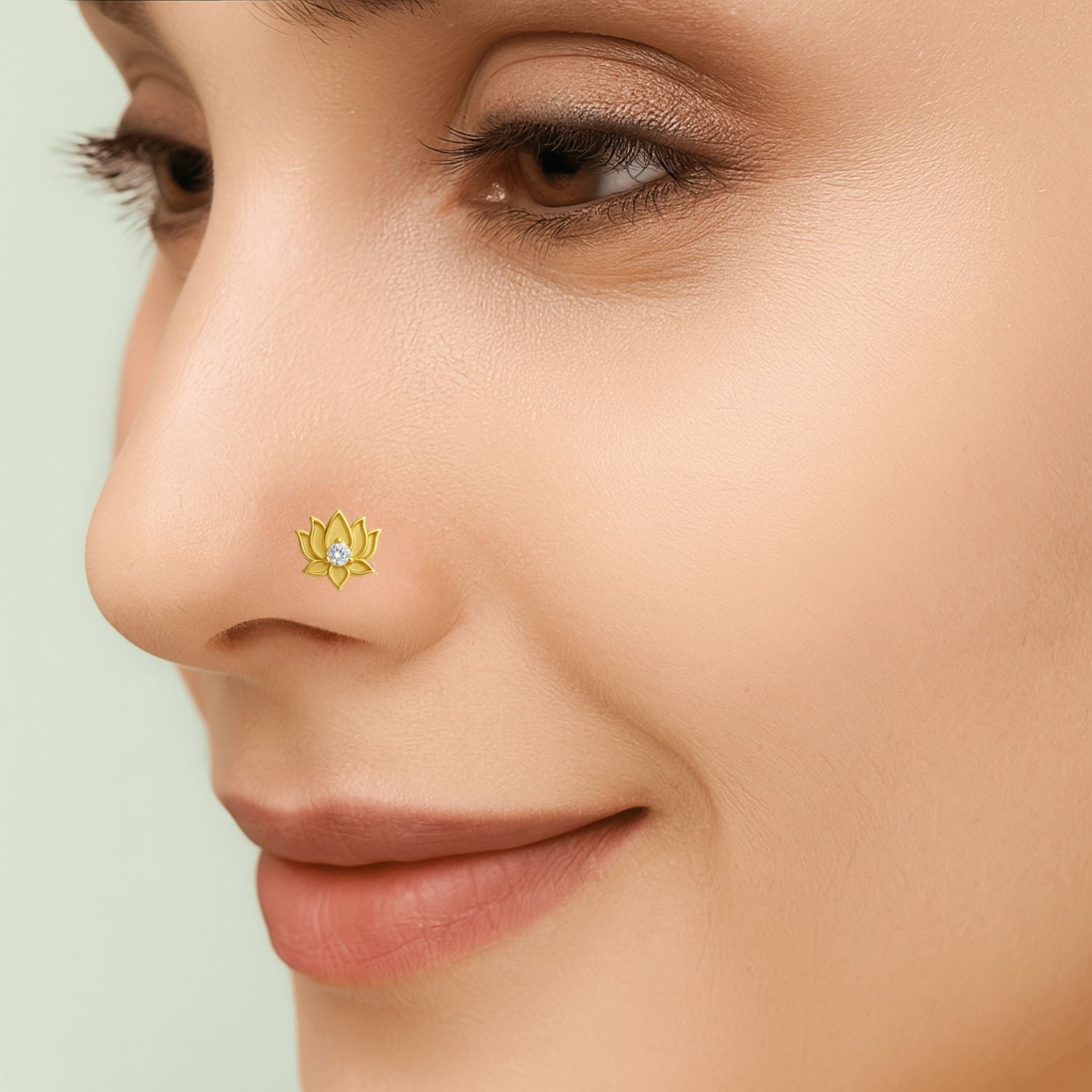 mooneye silver nose pin