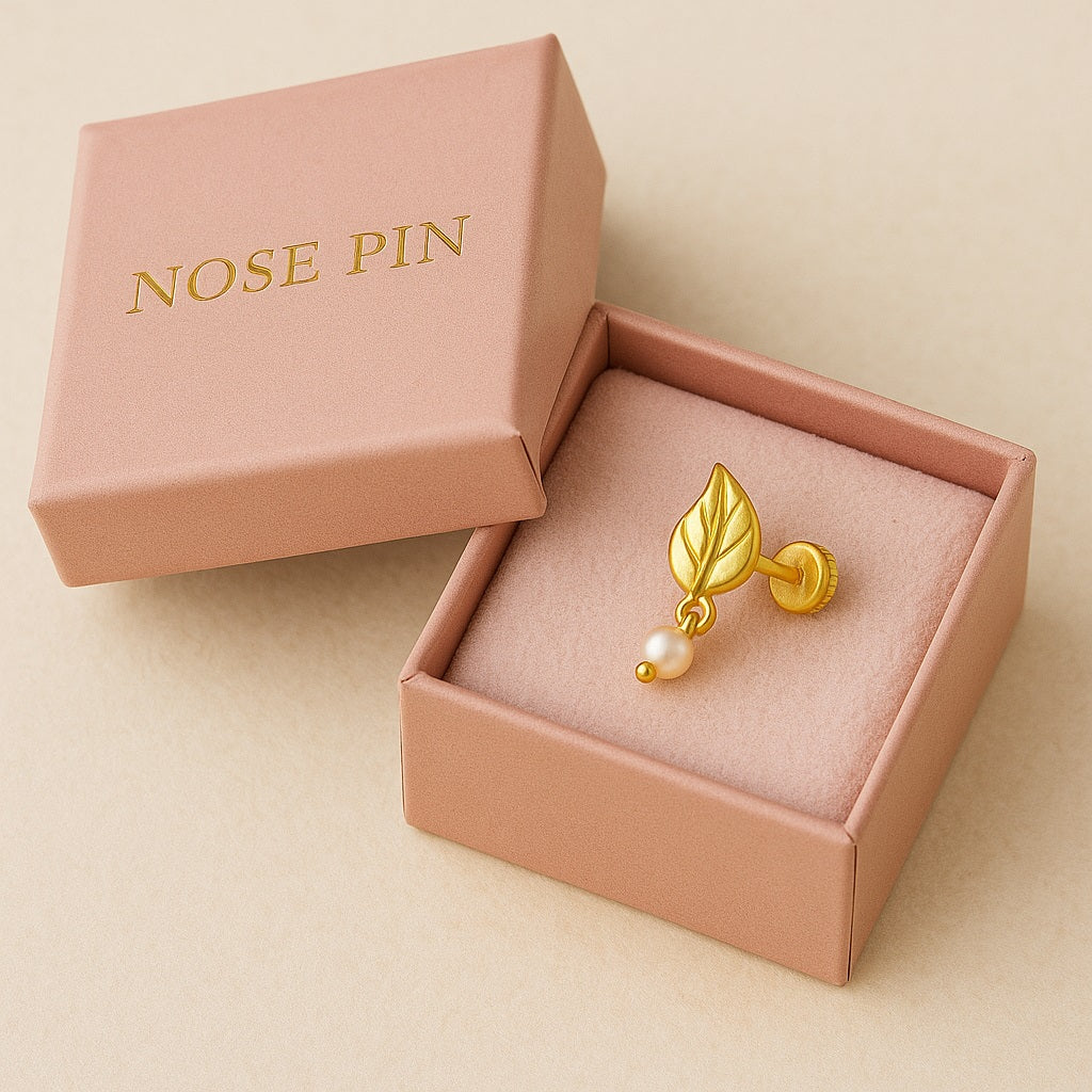 mooneye silver nose pin