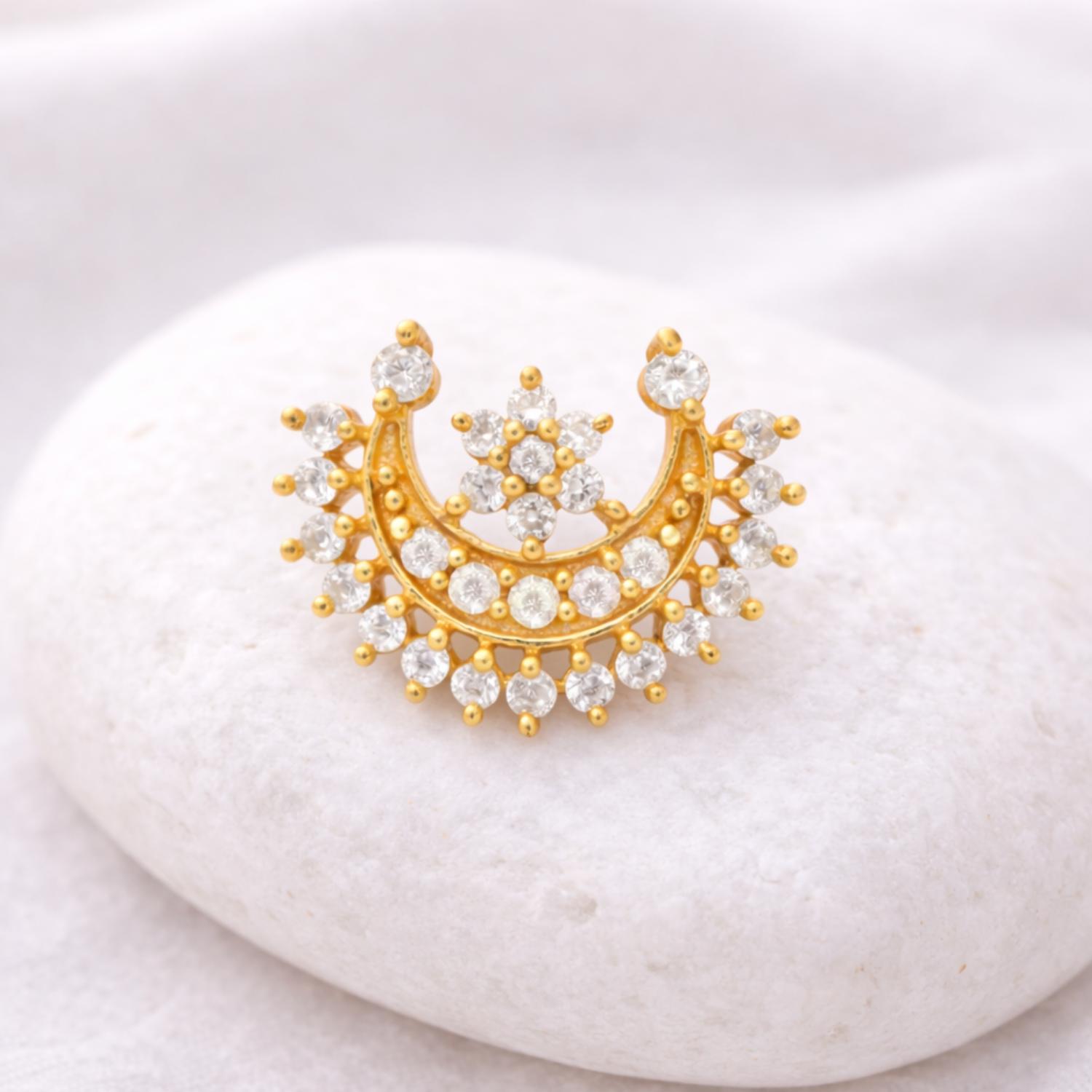 mooneye silver nose pin