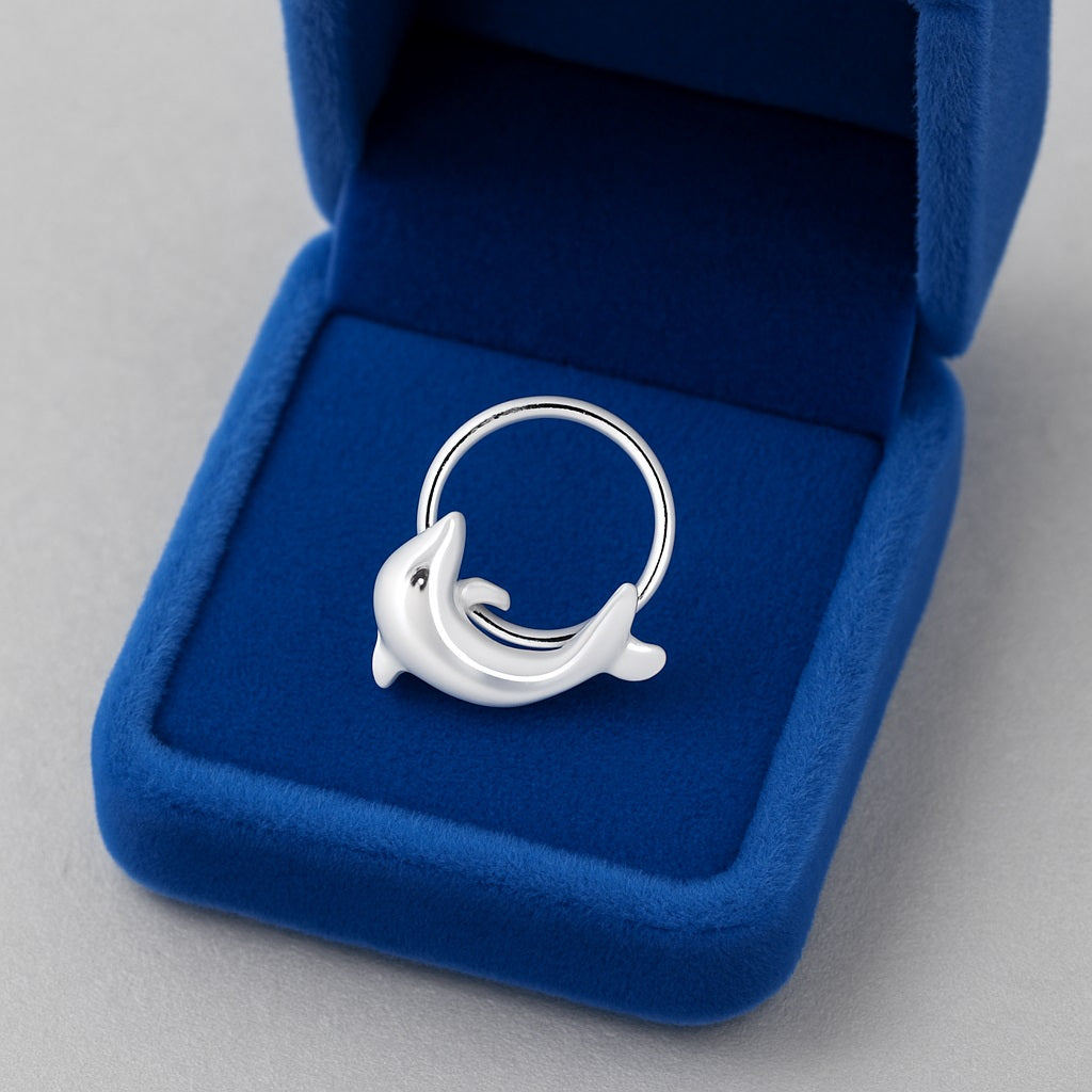 mooneye silver nose pin