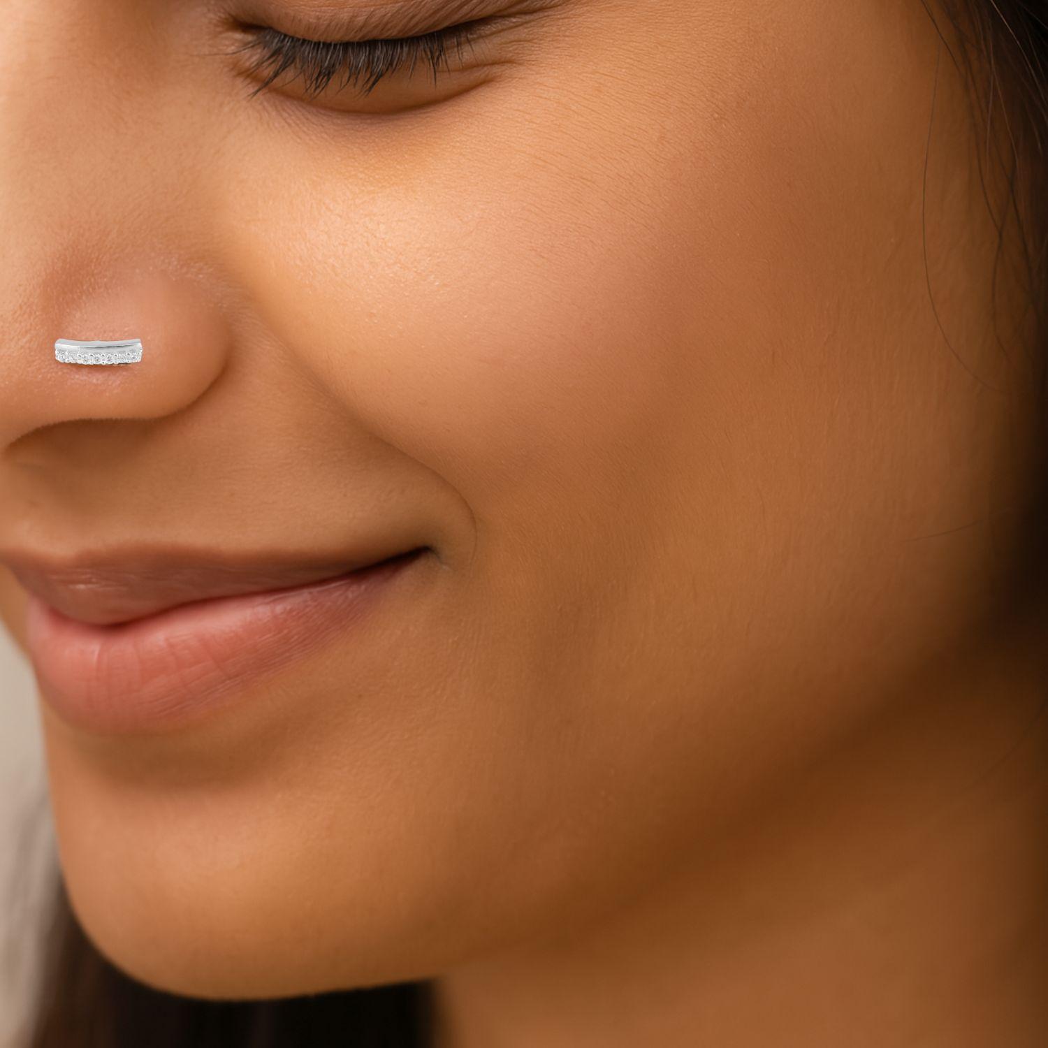 mooneye silver nose pin