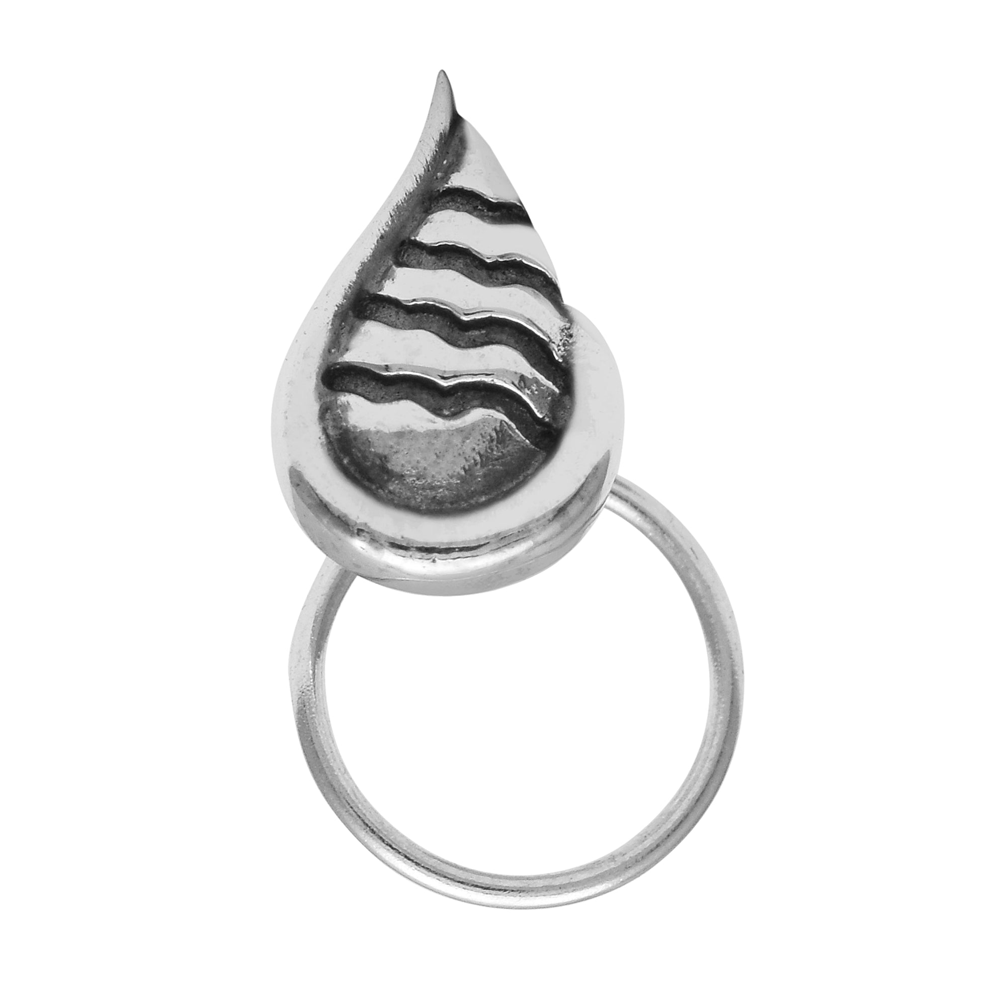 mooneye silver nose pin