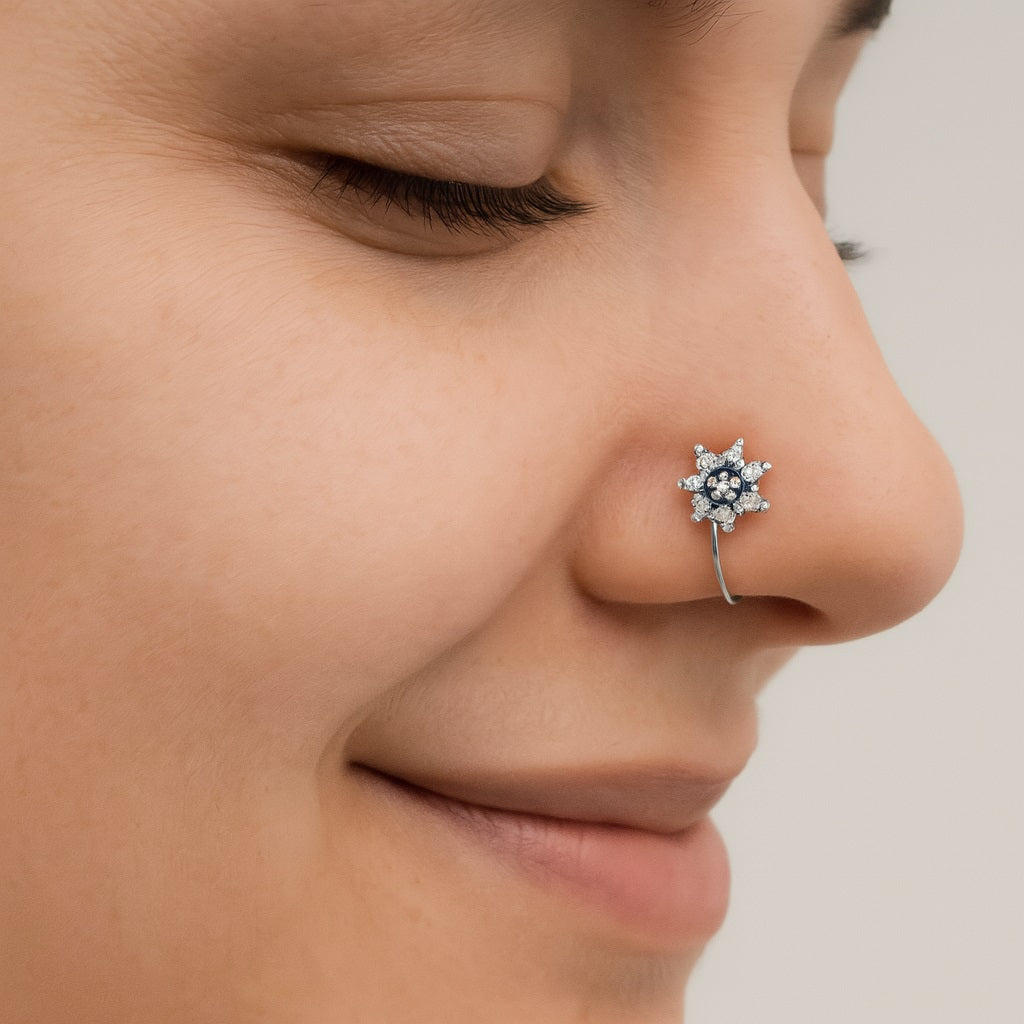 mooneye silver nose pin