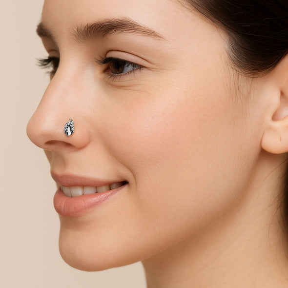 Leaf Design Nose Pin - Sterling Silver