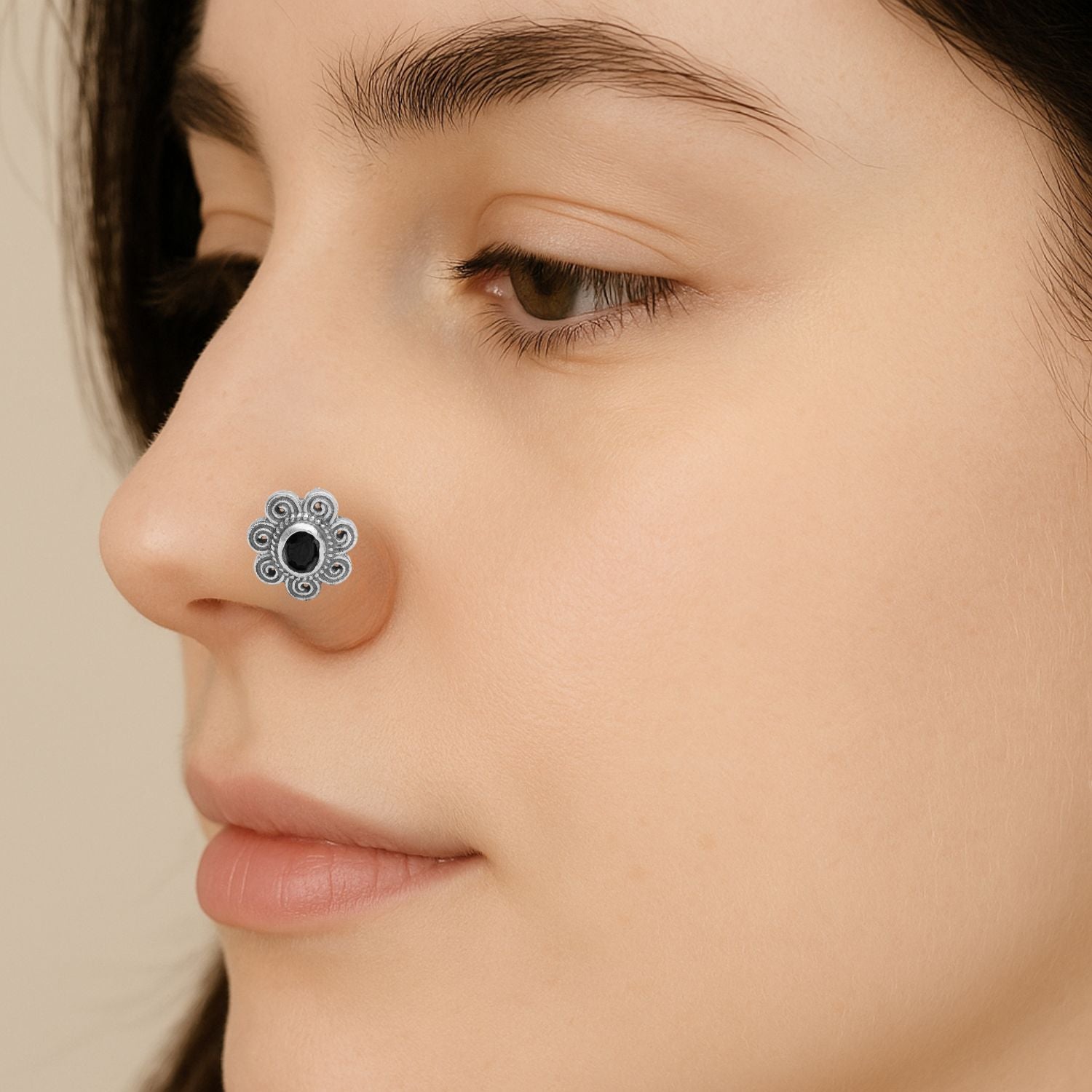 mooneye silver nose pin