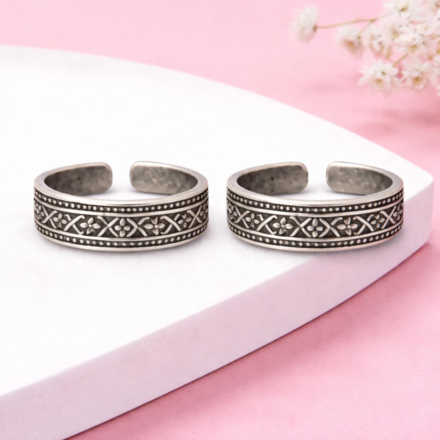 Floral Lattice Adjustable Toe Ring - Sterling Silver Oxidized