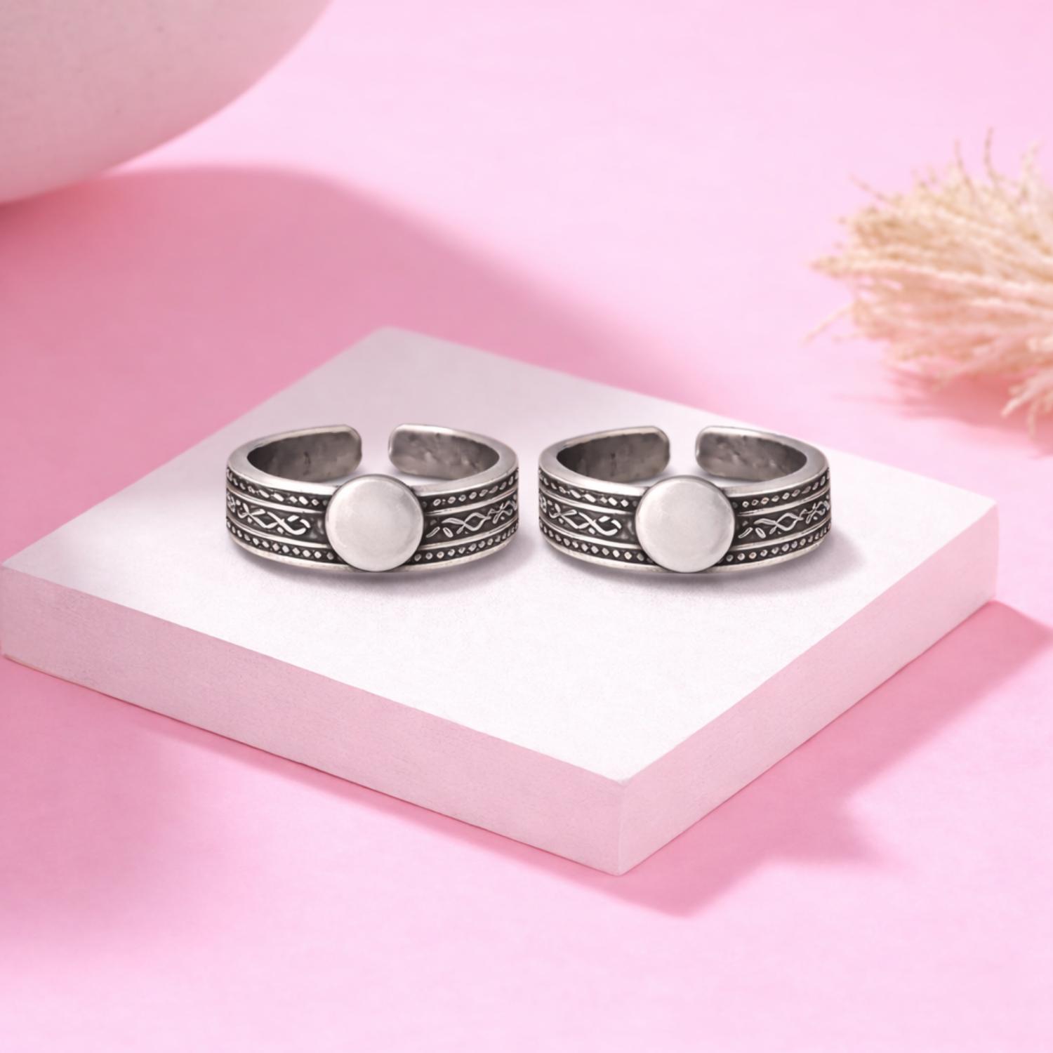 Plain Disc Adjustable Toe Ring - Sterling Silver Oxidized