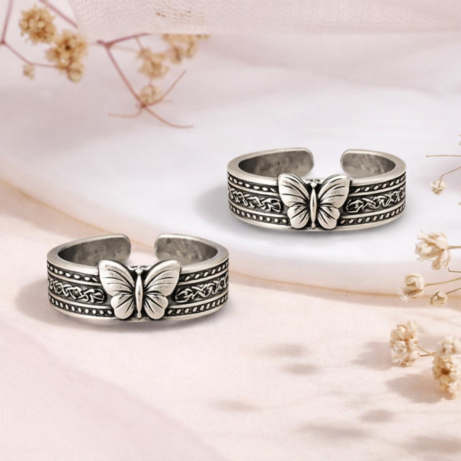 Butterfly Motif Adjustable Toe Ring - Sterling Silver Oxidized