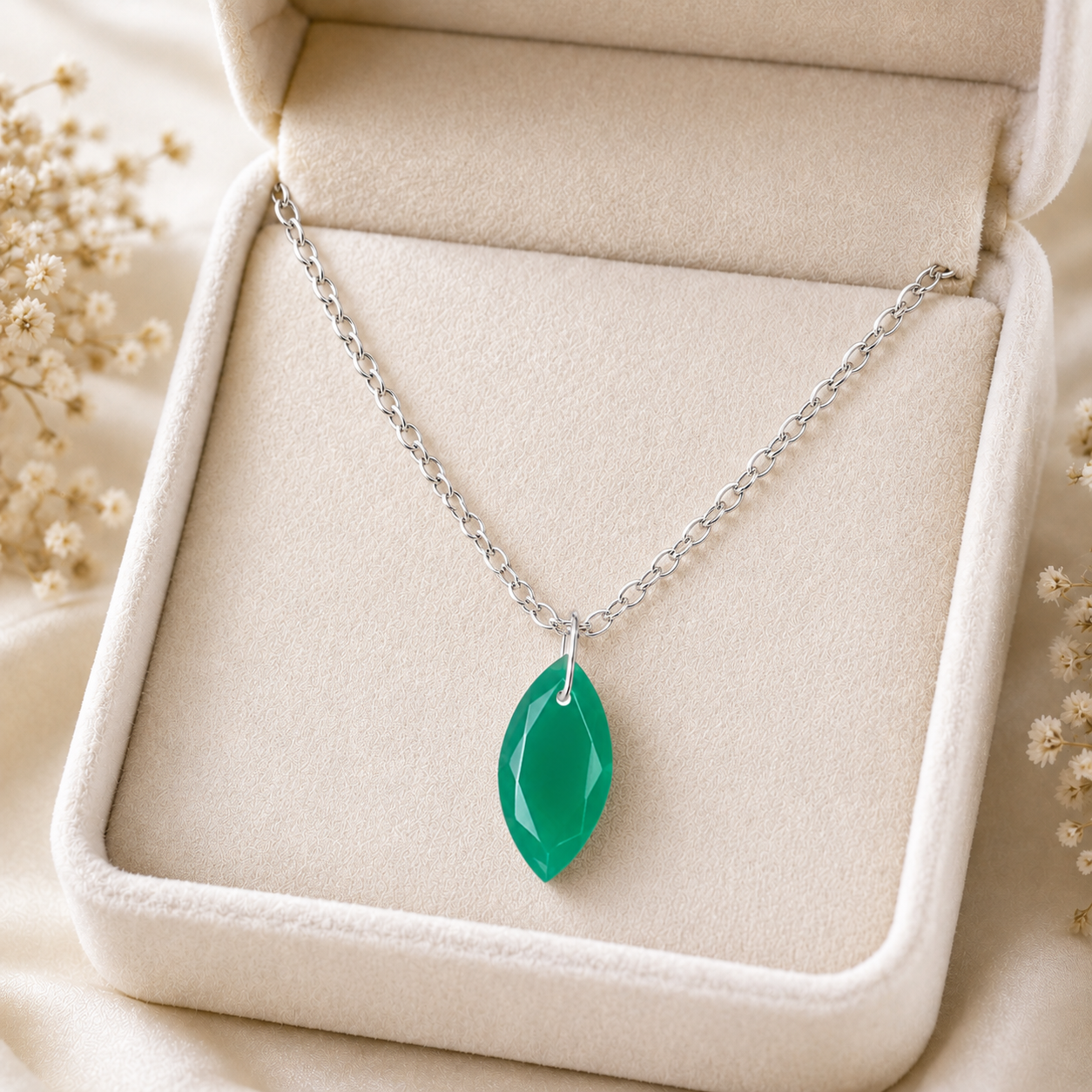 Green Onyx Marquise Pendant Necklace - 925 Sterling silver
